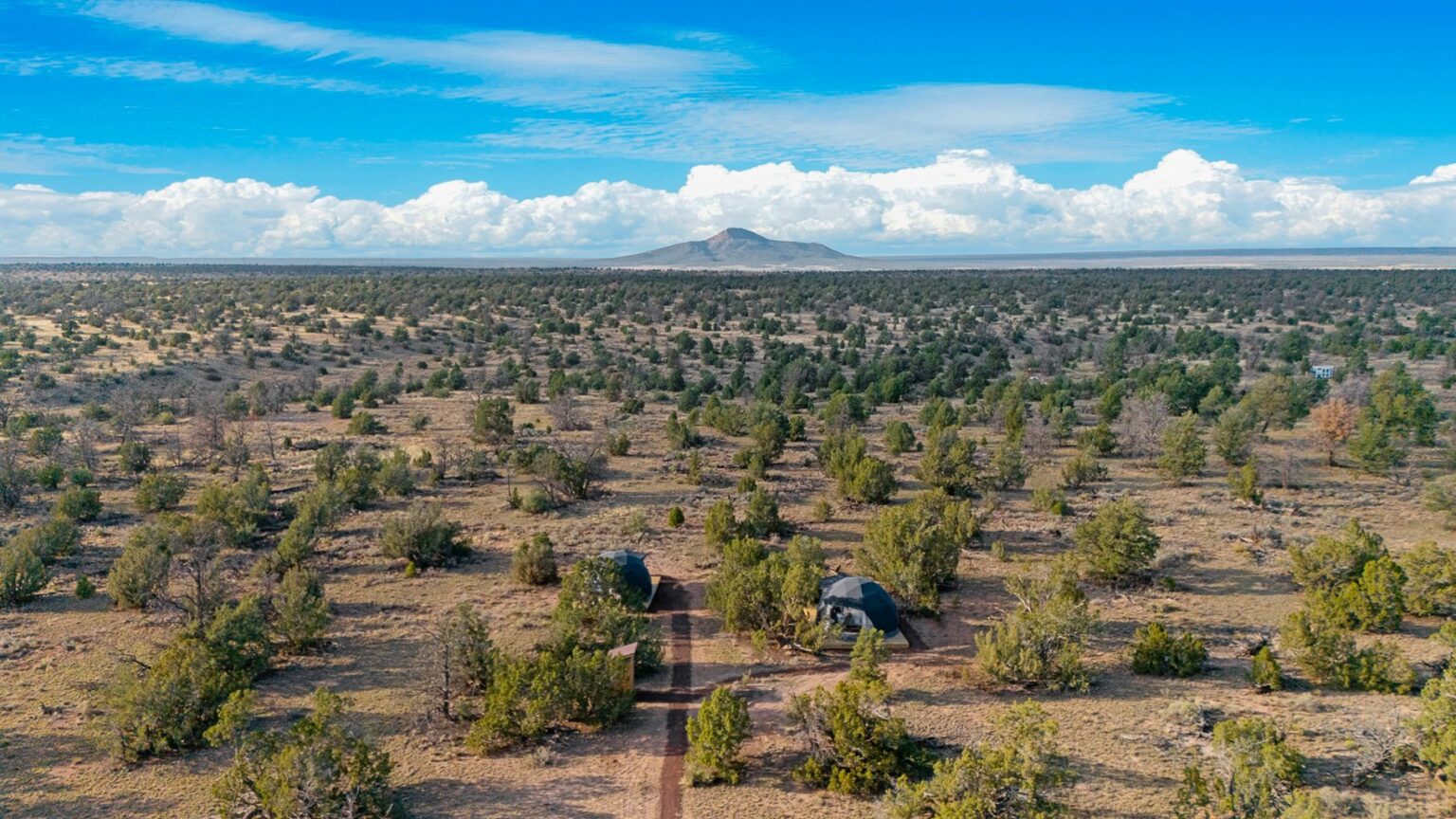 Arizona Luxury Expeditions — modular deck by Flatspot