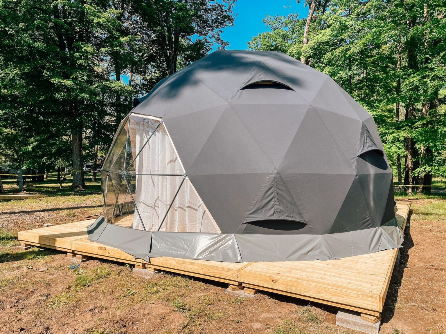 The Catskill Mountains / Gilboa KOA — modular deck by Flatspot