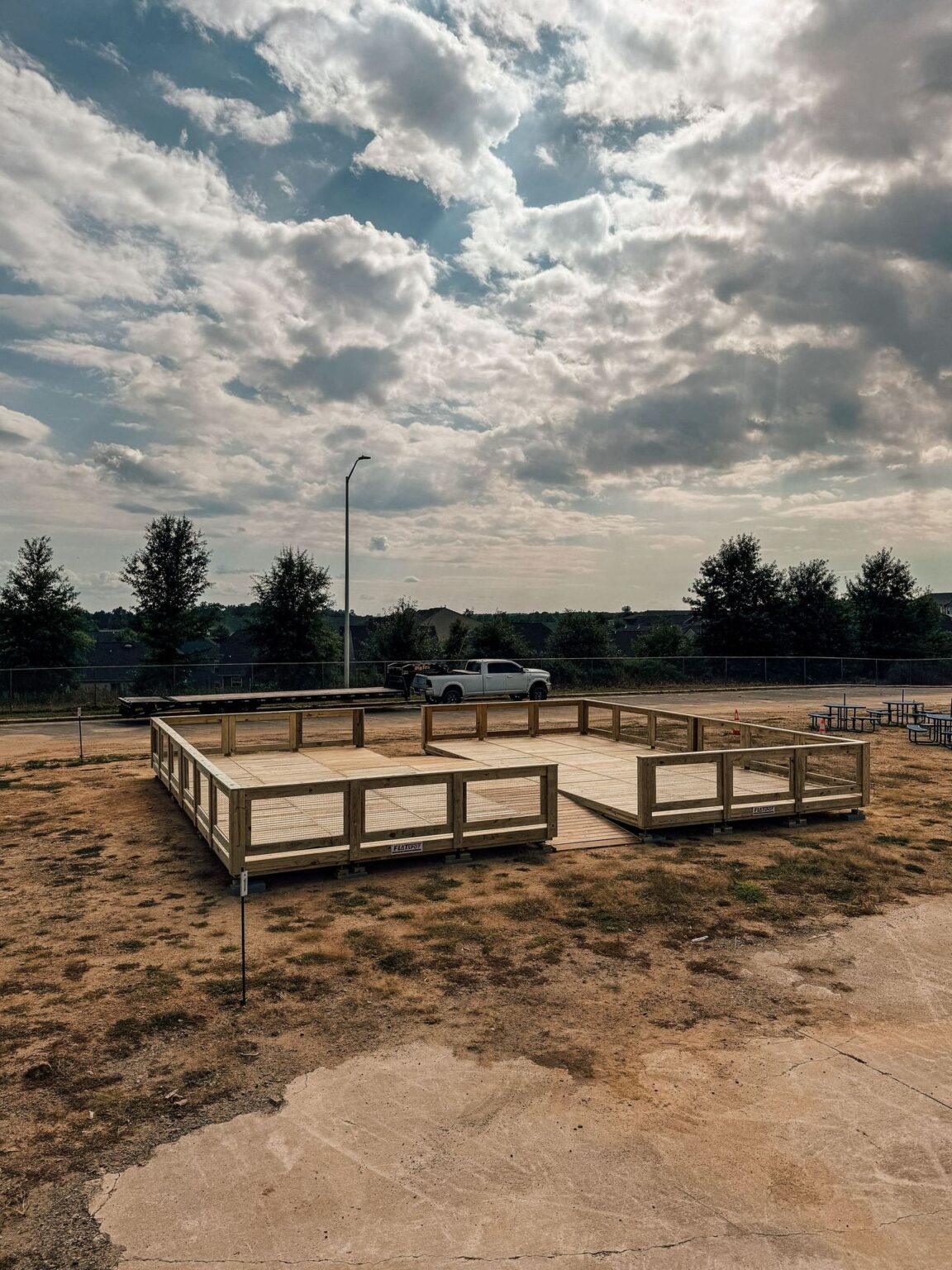 Charlotte Regional Farmers Market — modular deck by Flatspot