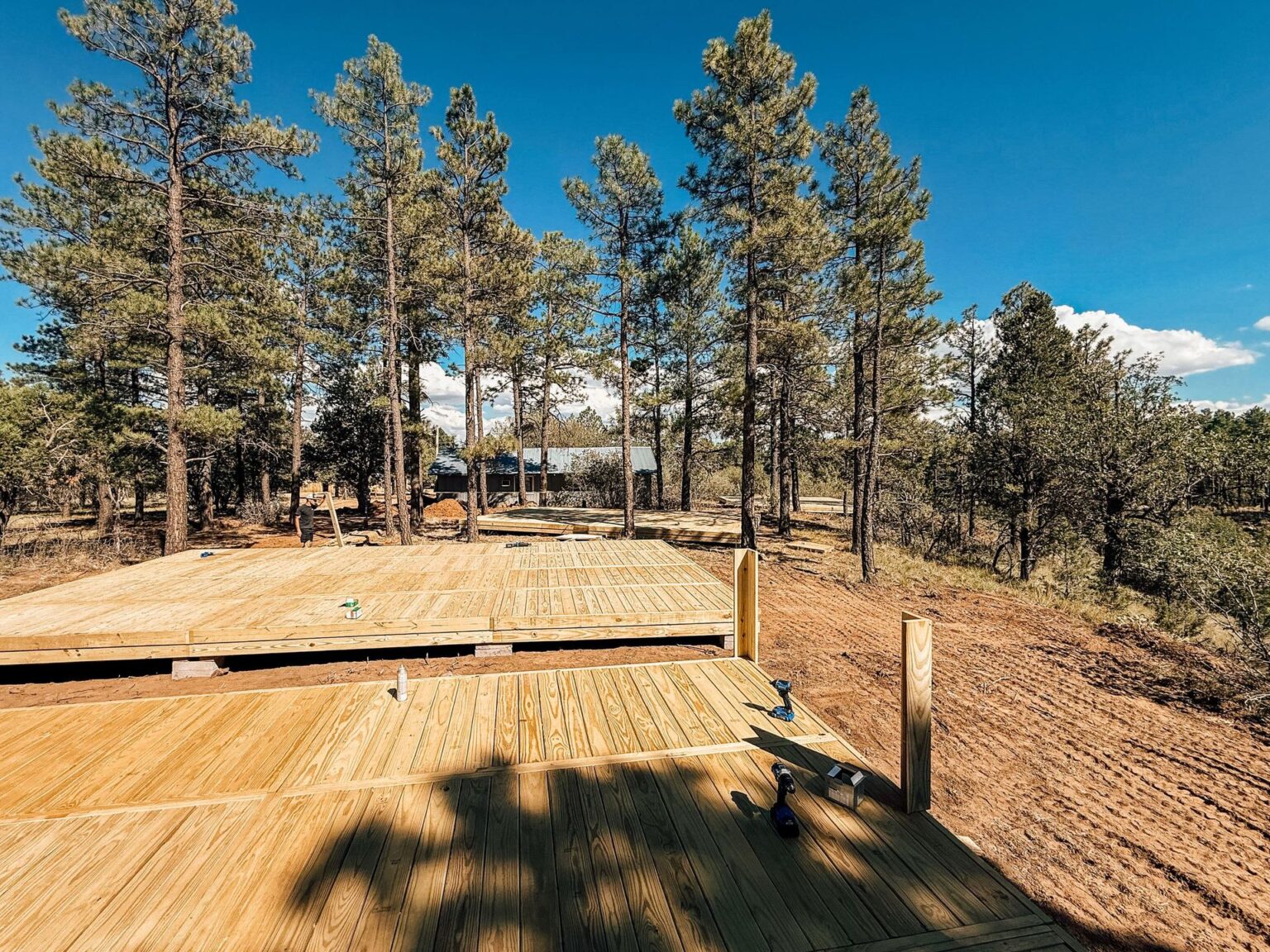 Manzano Mountain Retreat — modular deck by Flatspot
