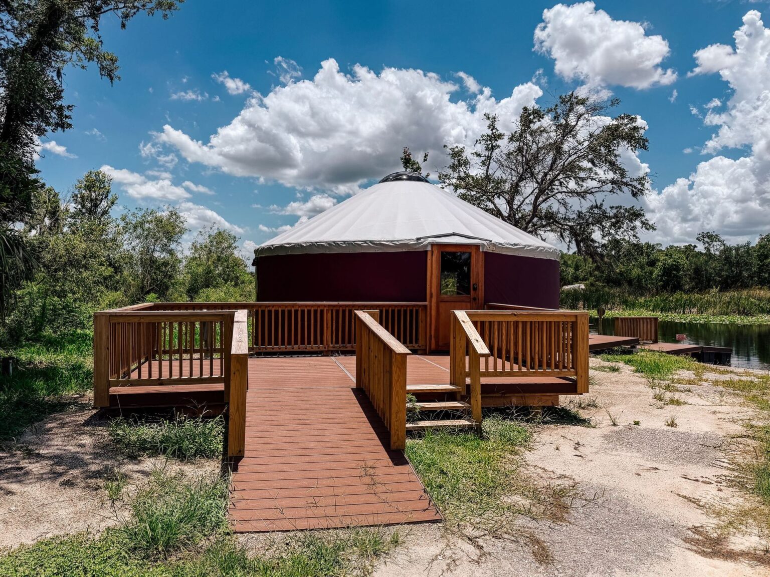 Nelson's Outdoor Resort — modular deck by Flatspot