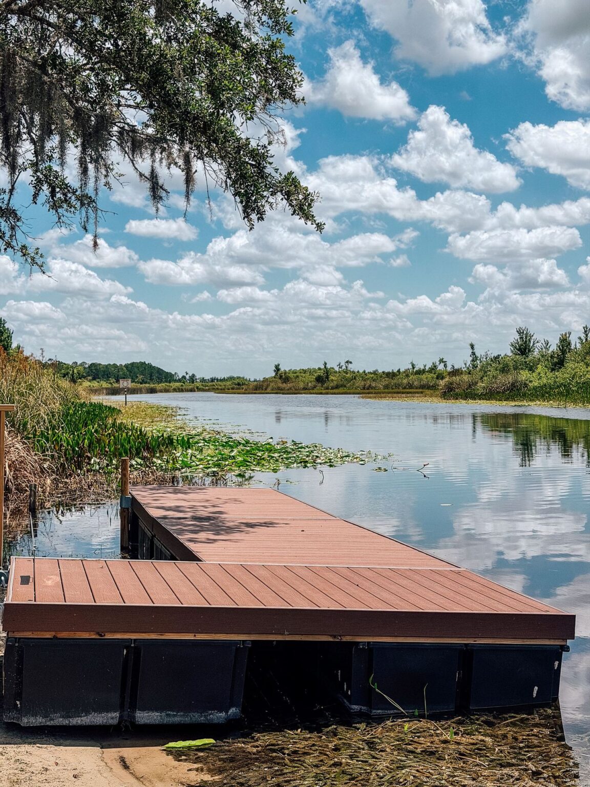 Nelson's Outdoor Resort — modular deck by Flatspot