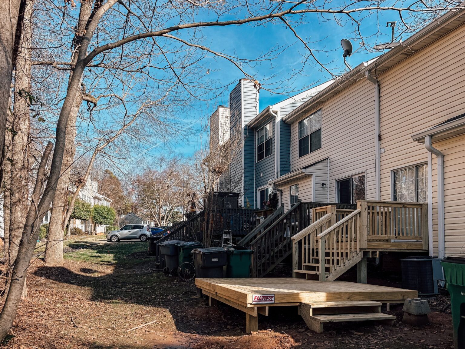 Private residence in Charlotte, NC — modular deck by Flatspot