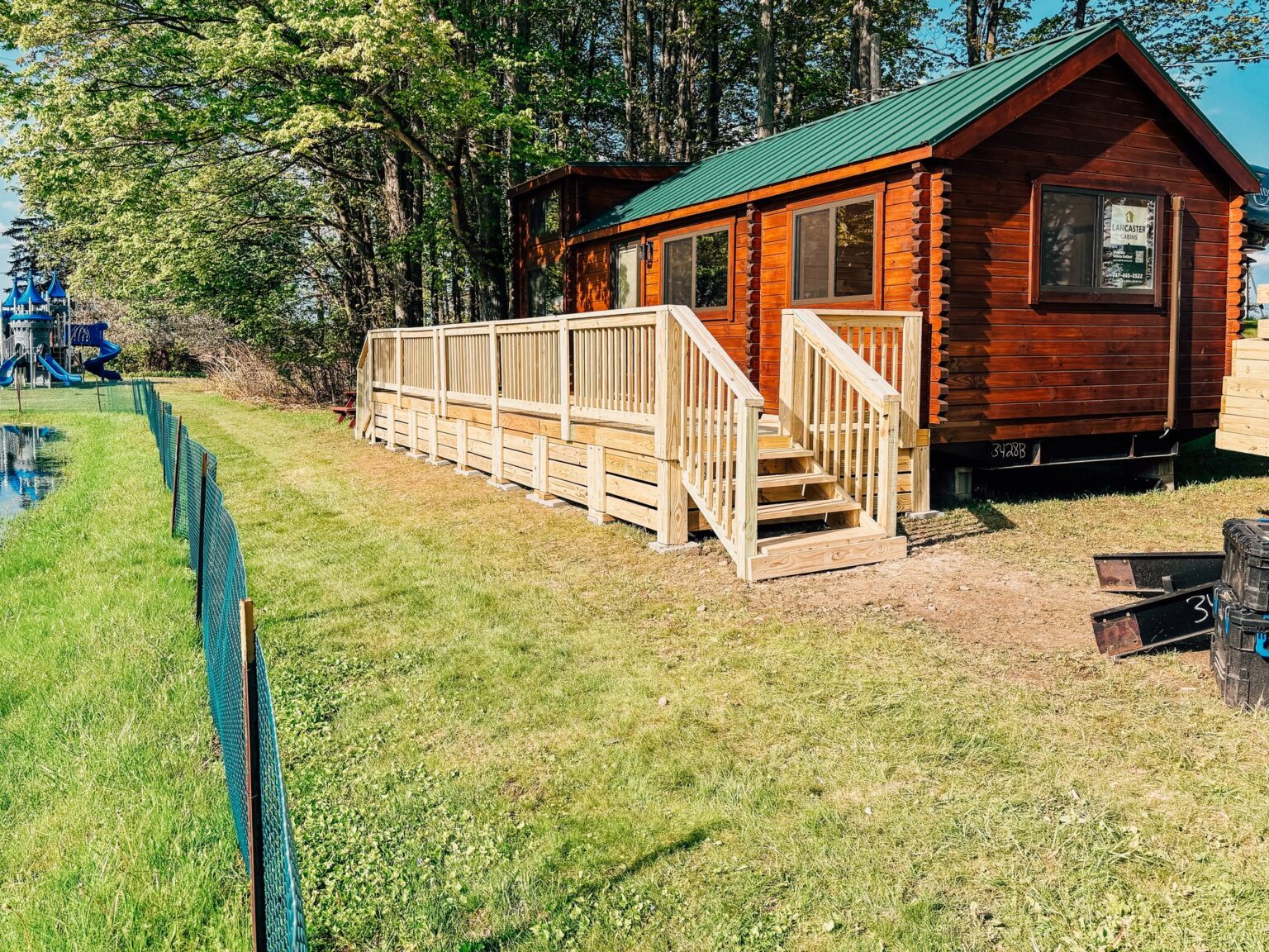 Woodstream Campsite — modular deck by Flatspot